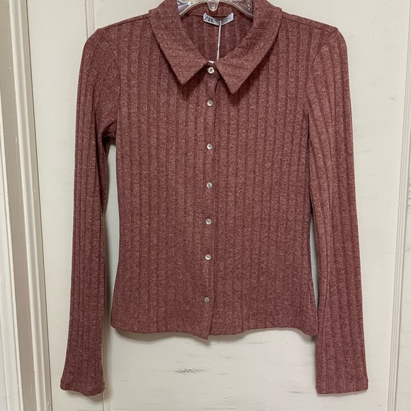 Zara Red Button Top - Picture 2 of 5